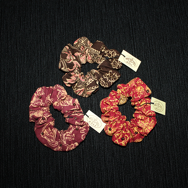 bali sain souvenirs and accessories 54