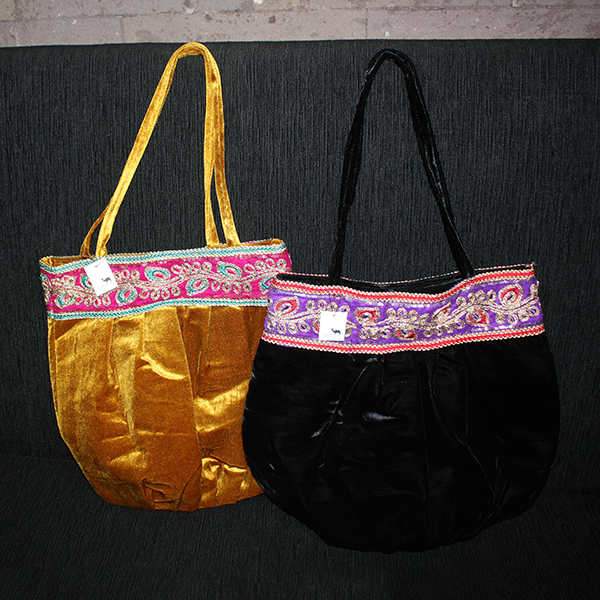 gula pouch and bag 26
